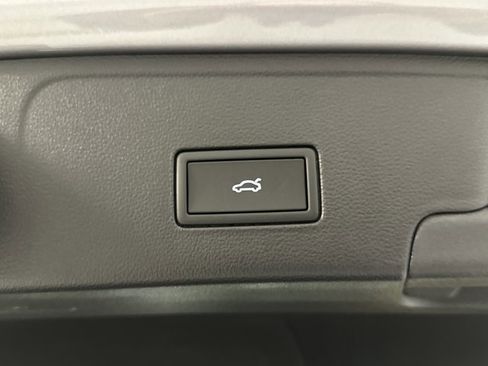 New 2026 Volkswagen Atlas Cross Sport SEL Premium R-Line image 13