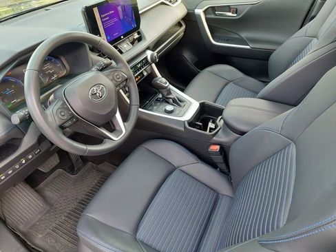 Used 2024 Toyota RAV4 XSE w/ Advanced Technology Package image 18