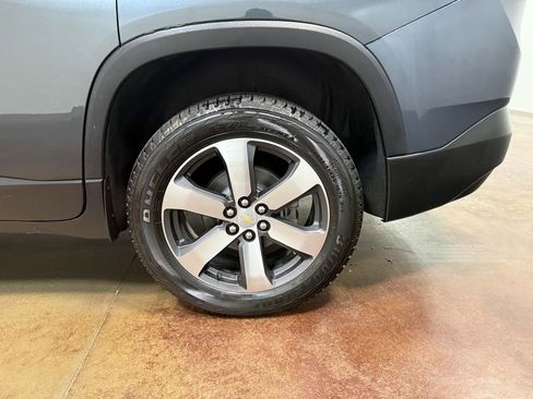 Used 2021 Chevrolet Traverse LT w/ LT Premium Package AWD/4WD image 92