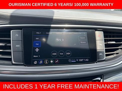 Used 2023 Buick Enclave Essence AWD/4WD image 23