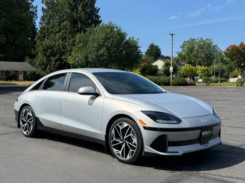 Used 2023 Hyundai Ioniq 6 SEL AWD/4WD image 8