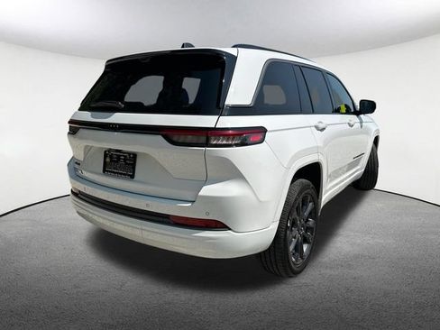 Used 2026 Jeep Grand Cherokee Limited AWD/4WD image 15