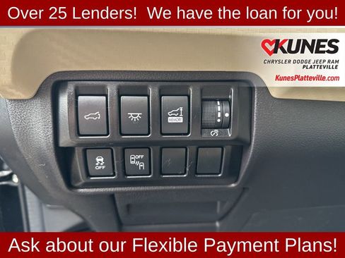 Used 2022 Subaru Ascent Premium w/ Convenience Package image 15