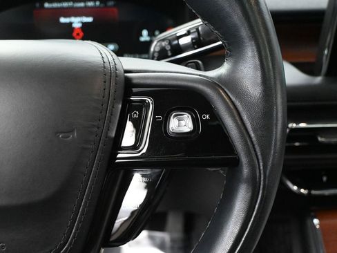 Used 2023 Lincoln Aviator Reserve w/ Class IV Trailer Tow Package image 30