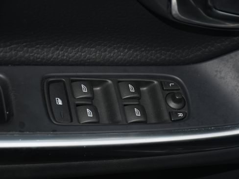Used 2014 Volvo S60 T5 FWD image 12
