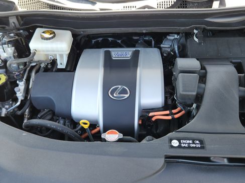 Used 2017 Lexus RX 450h F Sport w/ Accessory Package AWD/4WD image 18