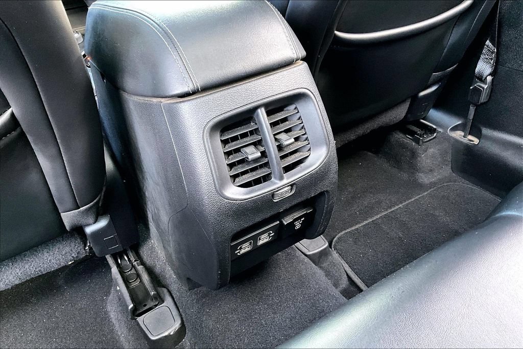 Used 2021 Jeep Cherokee Limited AWD/4WD image 25