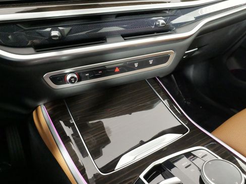 Used 2024 BMW X5 xDrive40i image 52