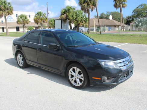 Used 2012 Ford Fusion SE FWD image 19