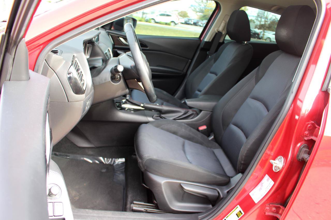 Used 2016 MAZDA MAZDA3 i Touring FWD image 15