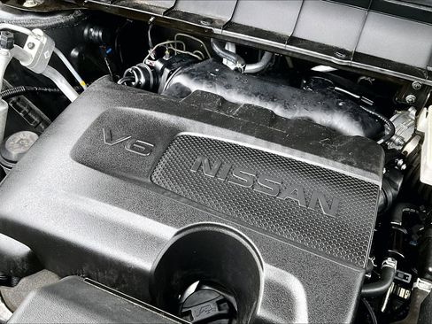 Used 2023 Nissan Pathfinder Platinum AWD/4WD image 31
