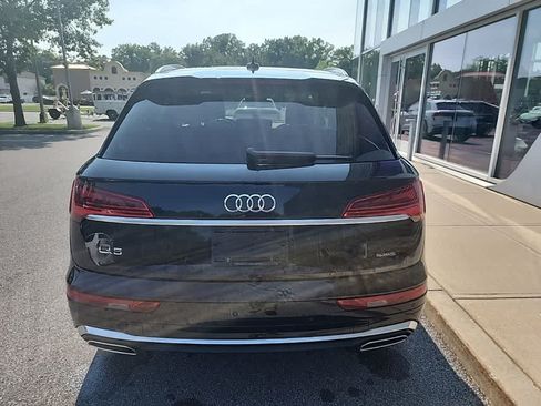 Used 2023 Audi Q5 2.0T Premium Plus w/ Premium Plus Package AWD/4WD image 11
