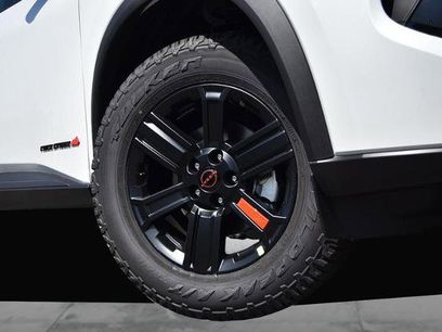 New 2026 Nissan Rogue SV