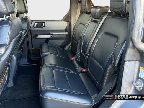 Used 2021 Ford Bronco Badlands image 18