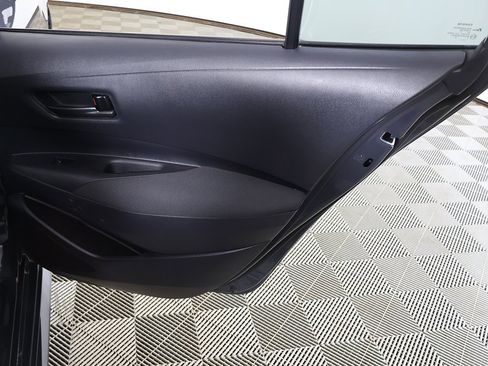 Used 2025 Toyota Corolla LE image 22