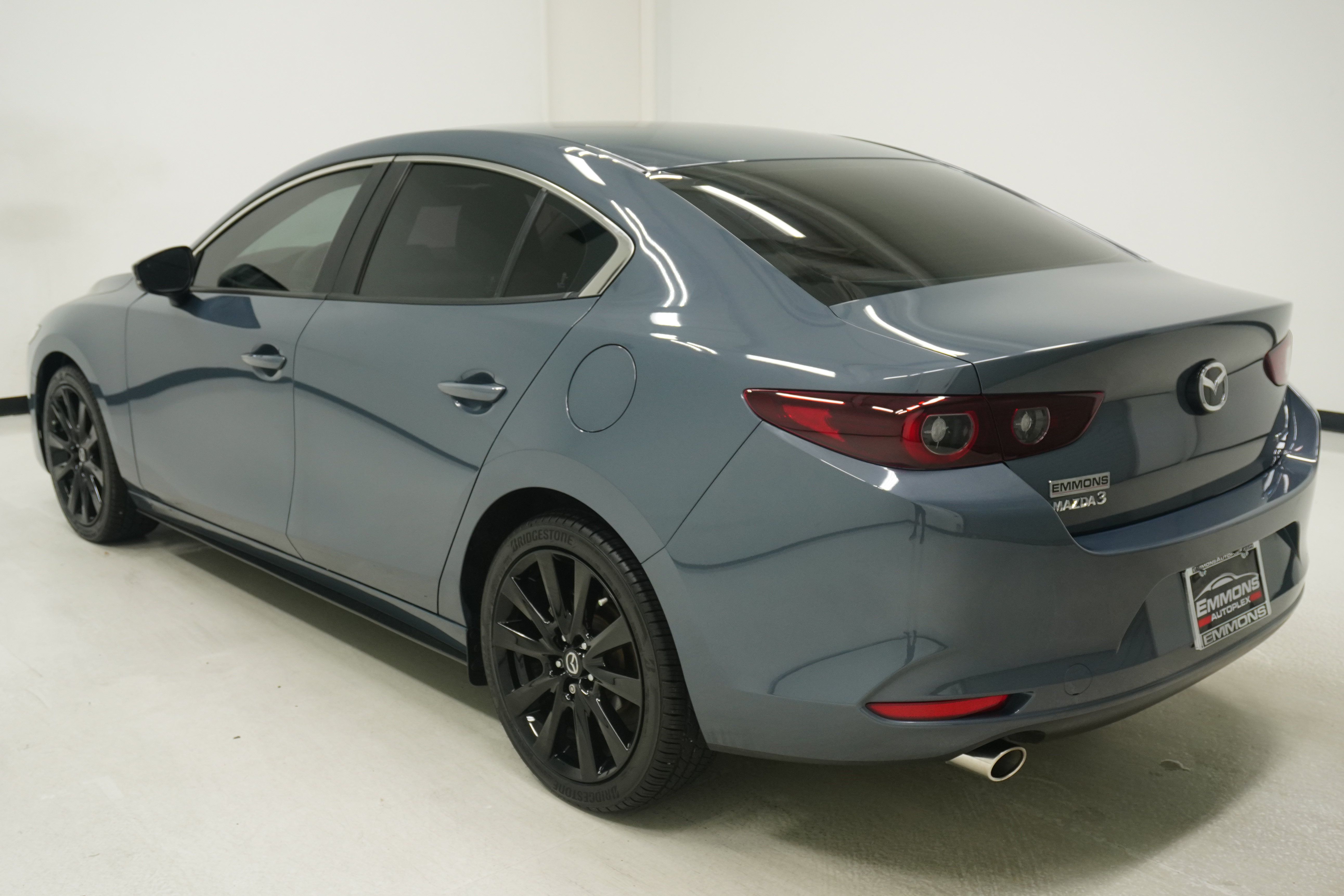 Used 2022 MAZDA MAZDA3 s FWD image 6