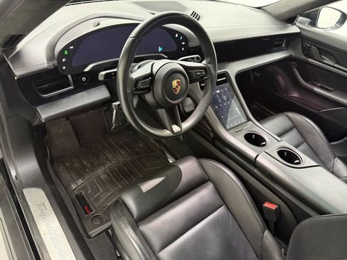 Used 2020 Porsche Taycan Turbo w/ Premium Package image 10