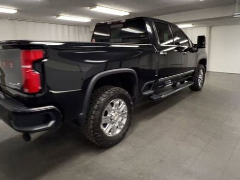 Certified 2024 Chevrolet Silverado 2500 High Country AWD/4WD image 8