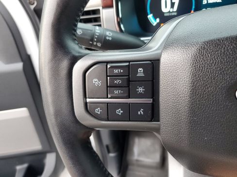 Used 2022 Ford F150 Lariat w/ Equipment Group 502A High AWD/4WD image 29