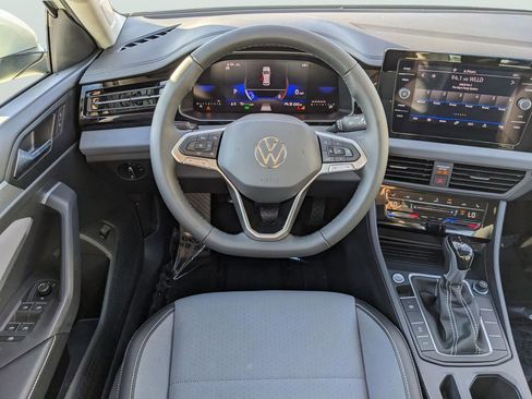 New 2026 Volkswagen Jetta SE FWD image 14