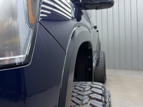 Used 2025 Toyota Tundra Platinum AWD/4WD image 13