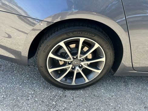 Used 2017 Acura TLX V6 w/ Technology Package image 9
