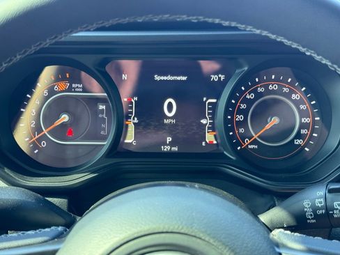 Certified 2025 Jeep Wrangler Unlimited Sport AWD/4WD image 18