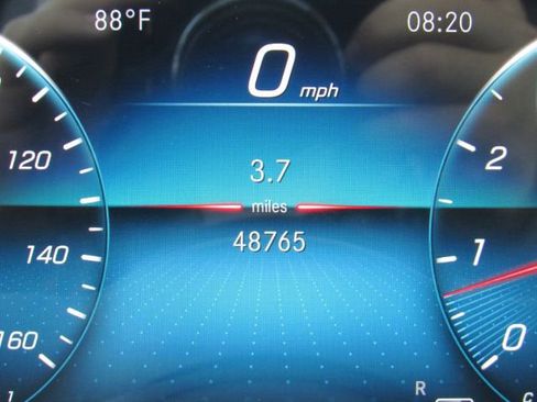 Used 2022 Mercedes-Benz GLA 250 4MATIC w/ Premium Package Lite image 39