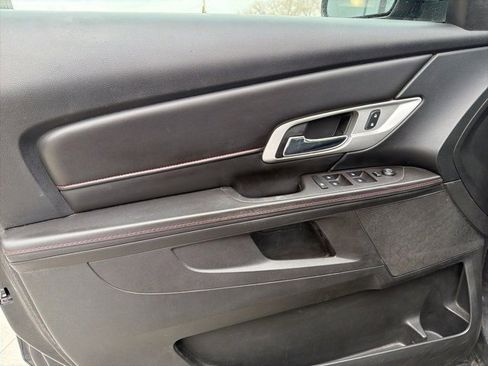 Used 2015 GMC Terrain SLE image 11