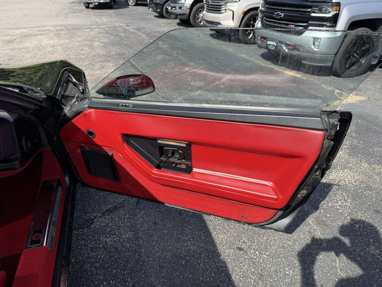 Used 1988 Chevrolet Corvette Coupe RWD image 15