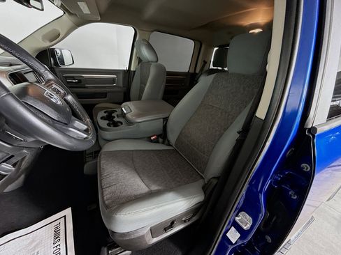 Used 2019 RAM 1500 Big Horn image 24