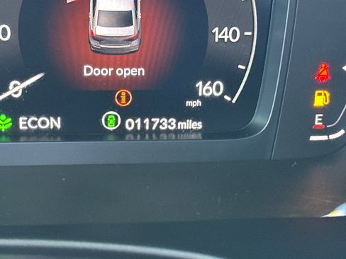 Used 2024 Honda Civic Touring image 25