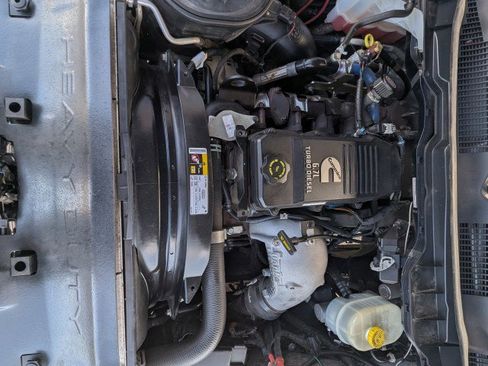 Used 2016 RAM 2500 Laramie w/ Protection Group AWD/4WD image 32