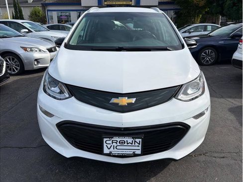 Used 2019 Chevrolet Bolt Premier w/ Infotainment Package FWD image 27