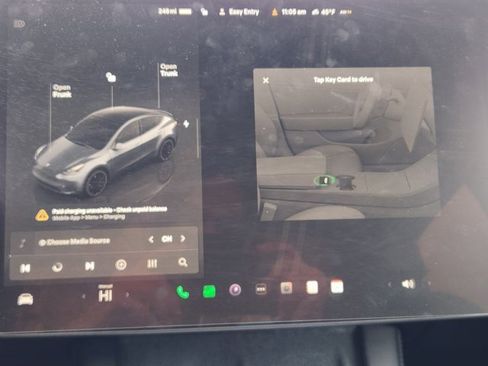 Used 2023 Tesla Model Y Performance image 18