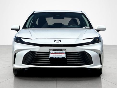 Used 2026 Toyota Camry LE FWD image 8