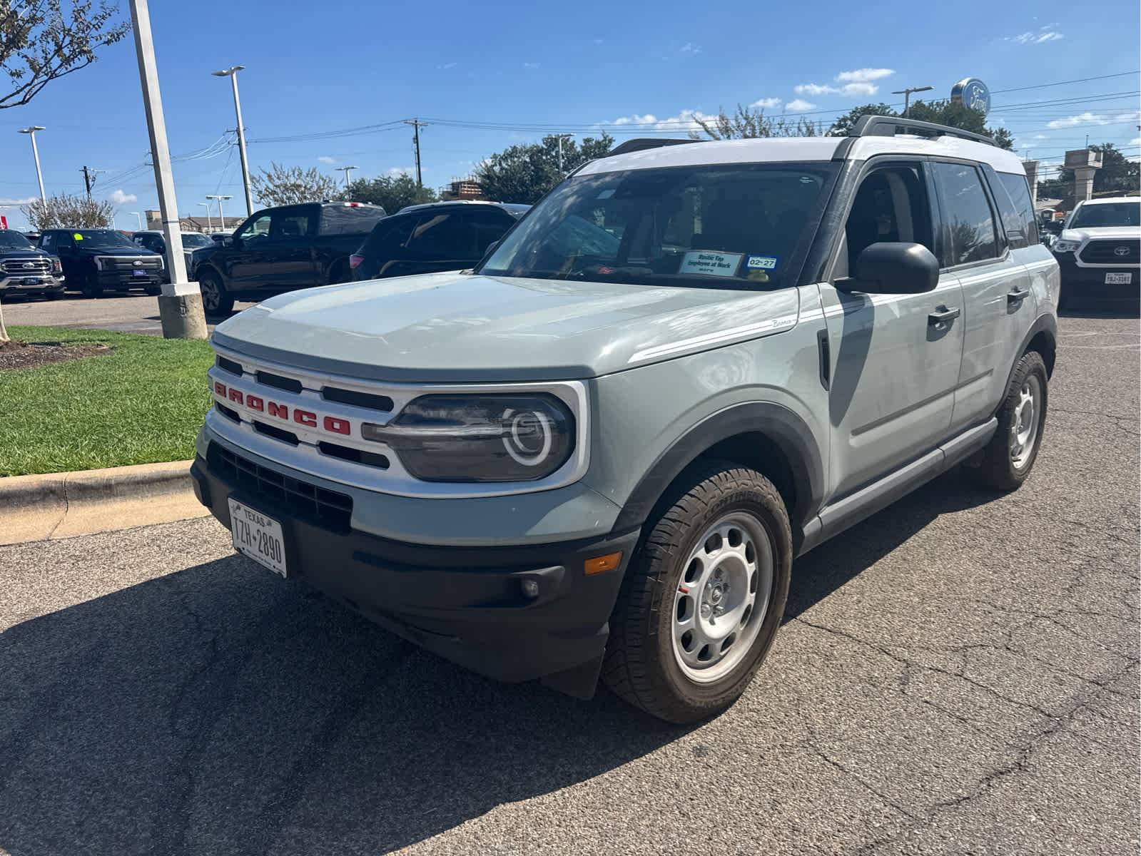 Used 2024 Ford Bronco Sport Heritage w/ Heritage Convenience Package AWD/4WD image 2
