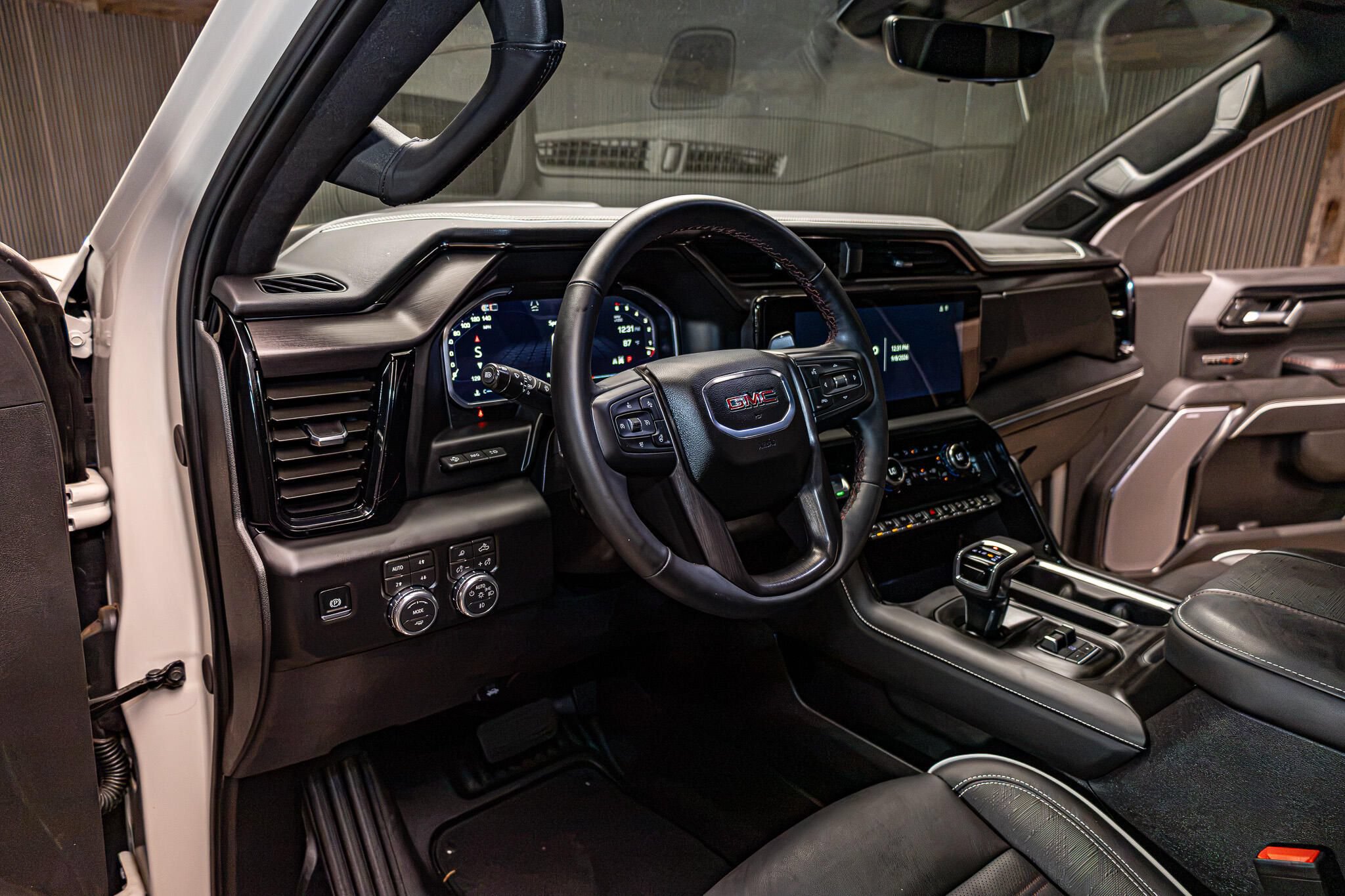 Used 2026 GMC Sierra 1500 AT4X AWD/4WD image 15