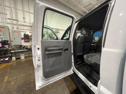 Used 2016 Ford F350 XL AWD/4WD image 23