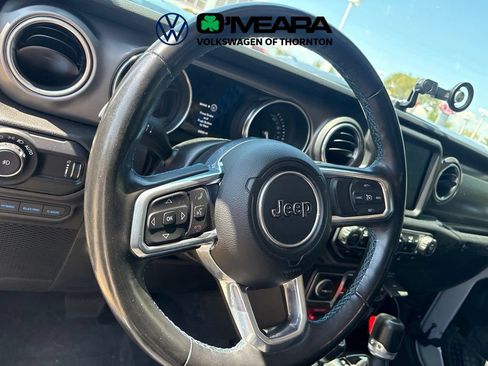 Used 2023 Jeep Wrangler Unlimited Rubicon 4xe w/ Cold Weather Group AWD/4WD image 6