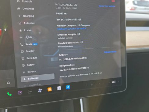 Used 2018 Tesla Model 3 Long Range image 15