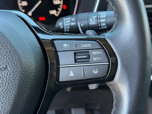 Used 2025 Honda Pilot EX-L image 26