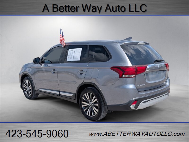 Used 2020 Mitsubishi Outlander ES FWD image 6