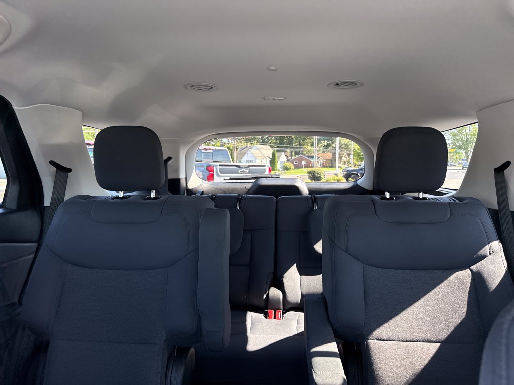 Used 2026 Ford Explorer Active RWD image 35