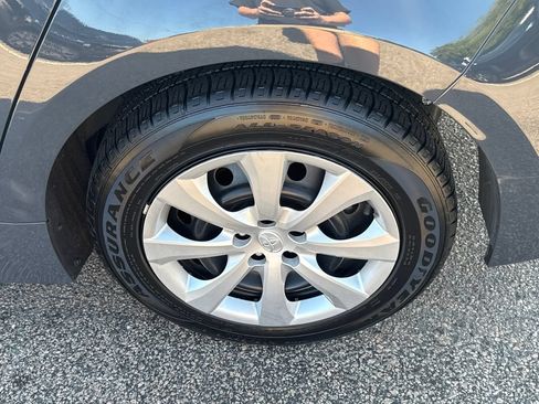 Used 2024 Toyota Corolla LE FWD image 44
