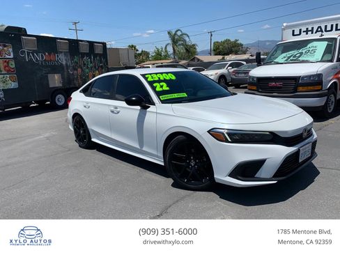 Used 2022 Honda Civic Sport image 1