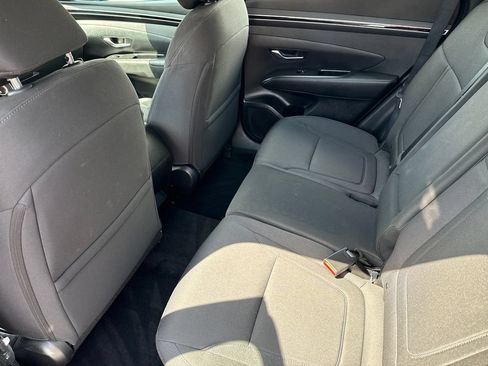 Used 2023 Hyundai Tucson SE FWD image 11