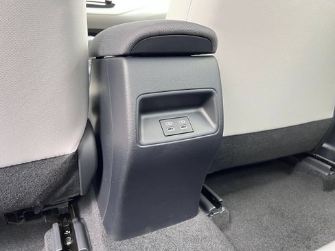 New 2026 Toyota Corolla LE FWD image 19