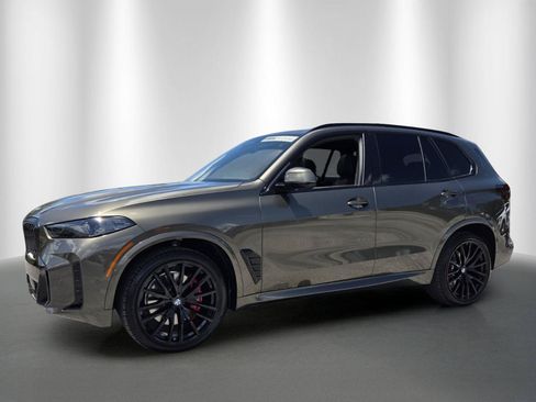 Used 2026 BMW X5 xDrive40i w/ M Sport Package AWD/4WD image 3
