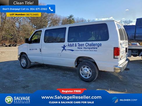 Used 2014 Ford E-350 and Econoline 350 XLT RWD image 3